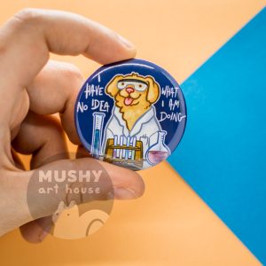 Clueless Lab Dog Pin Button